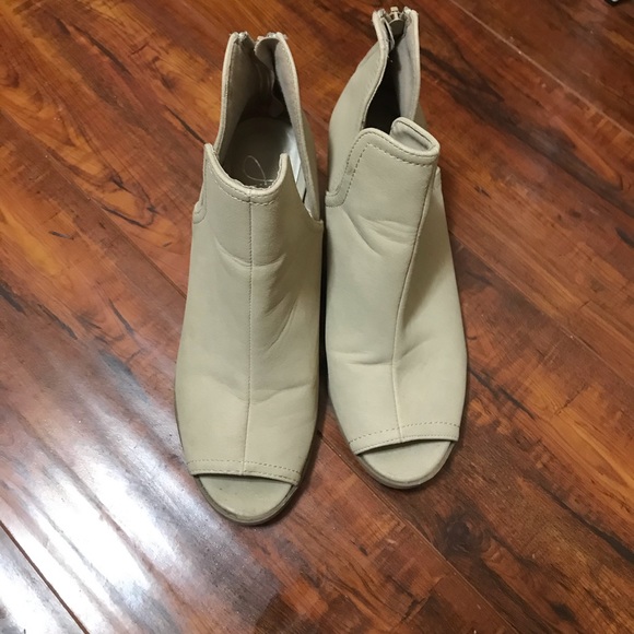 Open Toe Booties - Picture 3 of 3